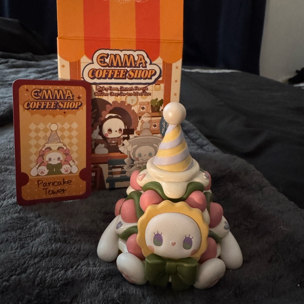 Emma Coffee Shop series blind box
